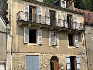 Vente maison 7 pièces 200 m² à Montignac (24290)  137 800 €