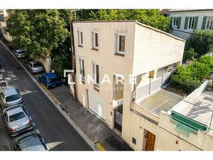 LE SAINT ANDRÉ - Immeuble de 5 lots - 160m² - 13016 Saint-André