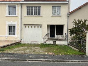 Maison bien placée à Boulazac avec garage Camping car