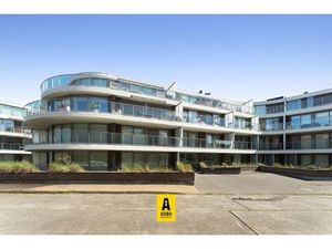 Garage te koop in Bredene