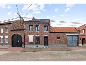 TE RENOVEREN WONING OP EEN PERCEEL VAN 14A57CA IN ZOUTLEEUW