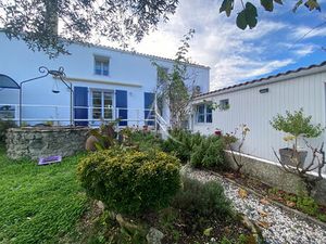 Maison Saint Nazaire Sur Charente 7 pièce(s) 150 m2