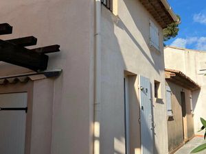 Location Appartement 27m² LA CROIX VALMER 83420