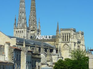 Location Local commercial 26m² BORDEAUX 33000