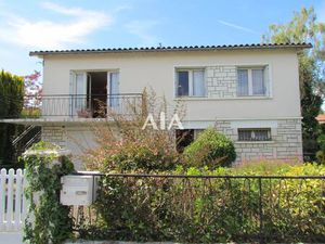 Vente maison 8 pièces 150 m² Ruffec (16700)