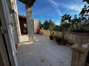 Maison de prestige de 108 m2 en location Menton  Provence-Alpes-Côte d'Azur