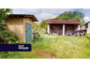 Proche PODENSAC Maison de plain pied à rénover