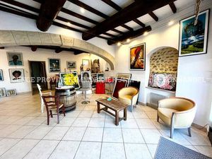 Vente maison 6 pièces 235 m² Saint-Maurice-sur-Eygues (26110)