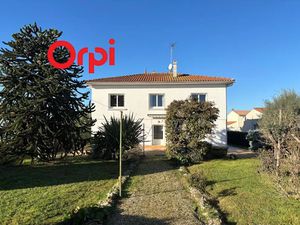 Vente maison 4 pièces 154 m² à Echillais (17620)  280 000 €