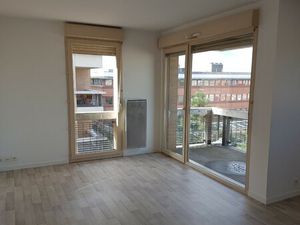 Location Appartement 2 pièces 53m² VALENCIENNES 59300