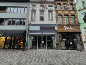 Commercieel pand te huur in hét winkelhart van Sint-Niklaas