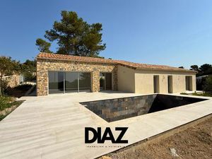 Villa neuve 5 pièces • 137 m2 • Terrain 800 m2