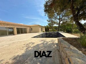 Villa neuve 6 pièces • 182 m2 • Terrain 1 621 m2