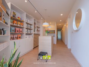 Commercieel te koop in Maaseik