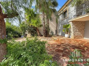 MAISON AVEC DU CACHET EXPO SUD