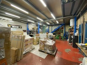 LOCAL D'ACTIVITE A LOUER