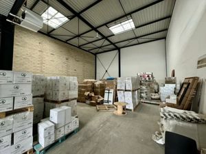 Local récent A LOUER