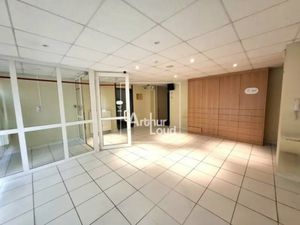 COMMERCE / BUREAUX A VENDRE