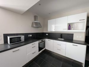 Location Appartement 2 pièces 46m² TOURS 37000