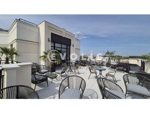 Location Bureau Chessy 77700