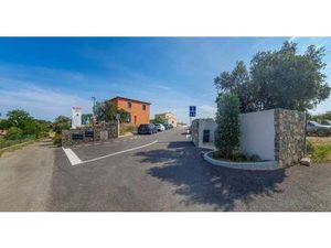 Terrain constructible viabilisé à vendre