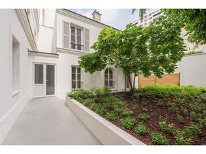 A réhabiliter : Maison avec terrasse et jardin - 3 chambres - 200 rue de Crimée - 75019...