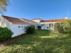 Vente Maison à L'Épine (85740) : à vendre / 137m² L'Épine