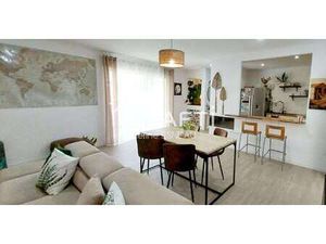 Vente Maison Piscine à Montbert (44140) : à vendre Piscine / 112m² Montbert