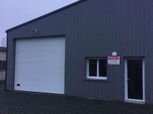 Location Bureaux et commerces à Chavagnes-en-Paillers (85250) : à louer / 150m² Chavagnes-