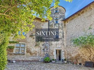 Château Rénové à 10 mn de crémieu