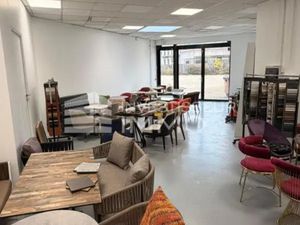 À louer - Local d'activités 342 m² à Massy Essonne 91)