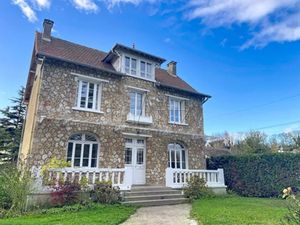 Vente maison 8 pièces 216 m² à Marines (95640)  550 000 €