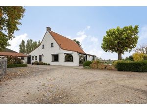 Huis te koop in Lotenhulle met 2 slaapkamers