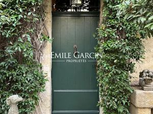 Vente maison 11 pièces 609 m² à Tarascon (13150)  1 264 000 €