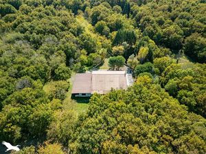 Vente maison 4 pièces 165 m² à Saint-Jean-d'Angle (17620)  783 000 €