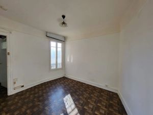 Vente appartement 1 pièce 17.6 m² à Asnieres-sur-seine (92600)  139 000 €
