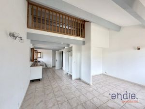 Vente appartement 3 pièces 71 m² à Lorgues (83510)  130 000 €
