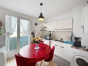 Vente appartement 77 m² à Sainte-Foy-la-Grande (33220)  83 000 €
