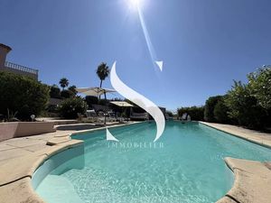 Vente villa 5 pièces 172.65 m² à Vallauris (06220)  900 000 €