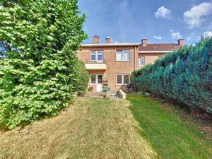 +++ SOUS OPTION +++ Appartement 2 chambres avec jardin et gr