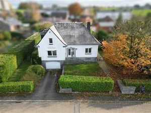 Cap'Houses : Villa avec garage et piscine