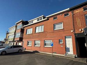 Ensemble immobilier (maison + appartement) de 241m² nets