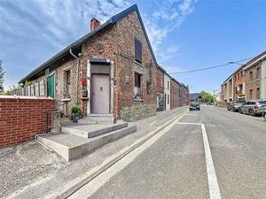 CHARMANTE MAISON AVEC GARAGE ET JARDIN