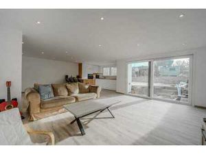 !! VISITES SUSPENDUES !!