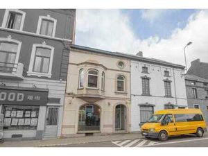 Maison de commerce avec logement et jardin idéalement située