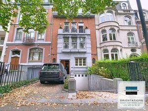 SPLENDIDE MAISON DE MAITRE ART DECO