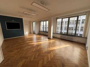 Belliard  surface de bureaux +/- 203 m²