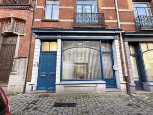 Espace extérieur de 8 m² et cave de 30 m²