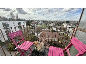 Vente appartement 4 pièces 77 m² à Le Raincy (93340)  229 000 €