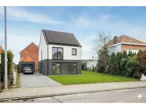 Terrain à bâtir de 8a 60ca pour maison 4 façades à Teralfene